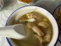 -范饭椰林川湘味海鲜·椰子鸡(三亚湾椰梦长廊店)