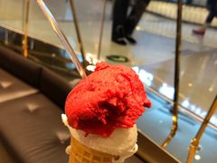 -VENCHI 闻绮(北京国贸商城店)