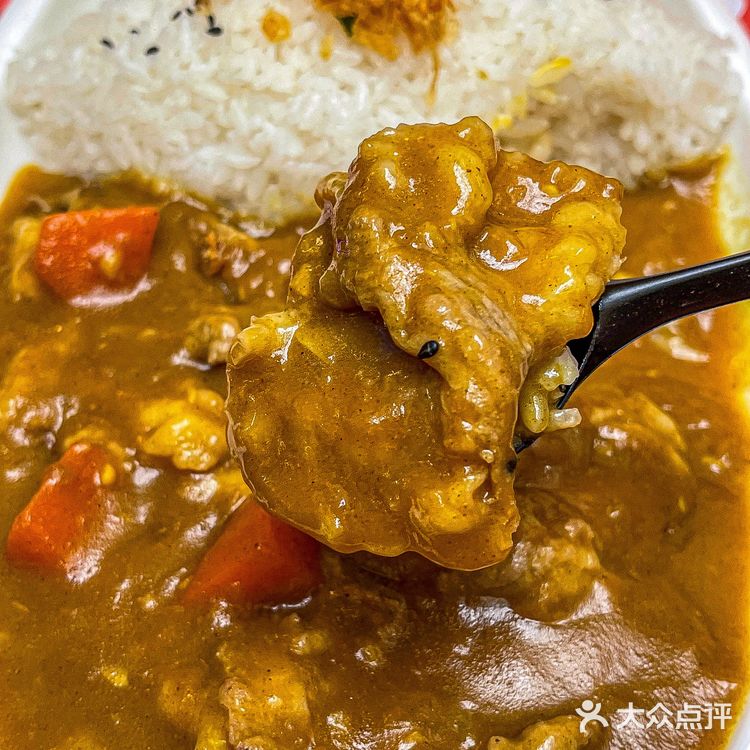 哇靠！这咖喱肥牛饭惊艳到我了 鸡木开到世纪东方了！