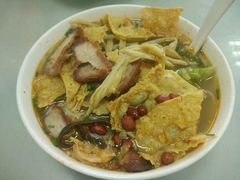 -丽丽三鲜螺蛳粉(田林路店)