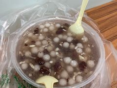 酒酿元宵-芳婆糕团店(王府大街店)