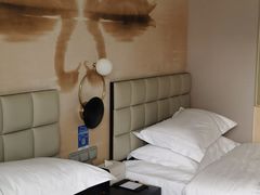 -景里·红驿栈酒店(北京三里屯店)