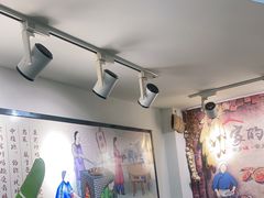 大堂-八两八金·莱芜特色炒鸡(市南漳浦路店)