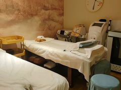 -五月艾·艾灸养生馆(静安店)