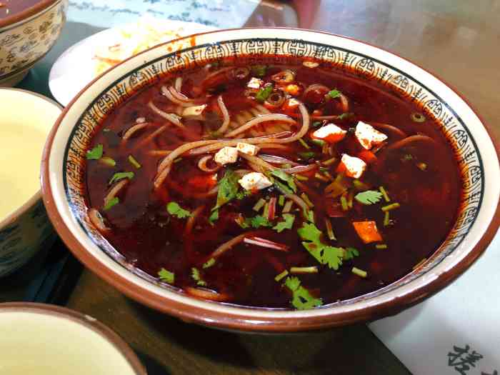 淳化一口香-"[薄荷]环境:环境不错,位置就在,淳化."-大众点评移动版