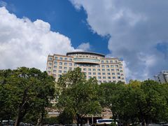 -山明水秀大饭店