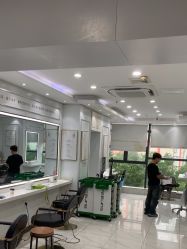 -镁连社·美联社
