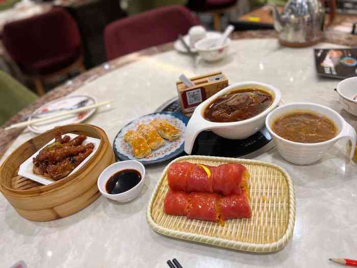 稻香酒家(金虹桥国际中心店)-"不知道这家稻香是否和香港的稻香有关系