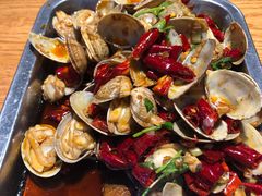 -喝丢一只鞋海鲜烧烤·海肠捞饭(市场店)