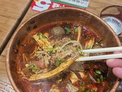 -成都你六姐·牛肉冒菜(信泰中心商场店)