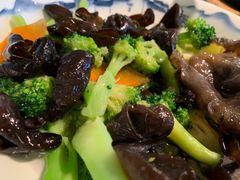 木耳西兰花-小菜园新徽菜(无锡宜家荟聚中心店)