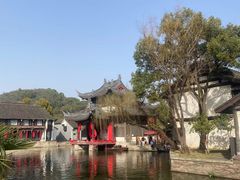 -鲁镇