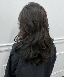 -安蒂护肤造型
