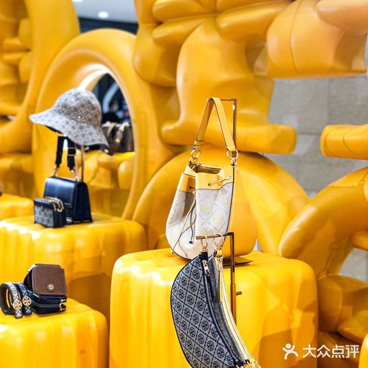 Tory Burch限时快闪店|体验独特设计美