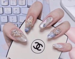 -慕拉美甲美睫皮肤管理