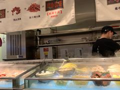 自助取餐区-成都你六姐·牛肉冒菜(城市集市合生汇店)