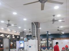-鹏城人家海鲜酒家·23年老字号(较场尾店)