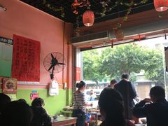 大堂-荣记煲仔饭(高庙路店)