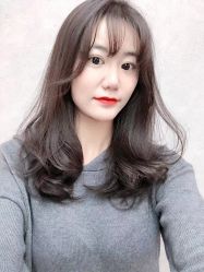 -诗悦发型烫染SALON