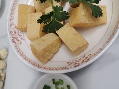 -正宗普宁豆干坊·洪记砂锅粥(红领巾路店)