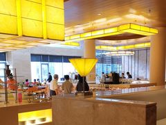-东西风牛排馆周末烧烤自助(首都机场希尔顿店)