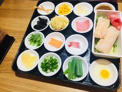 -妈妈故事米线(市府恒隆店)