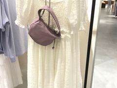 -URBAN REVIVO(七宝领展广场店)