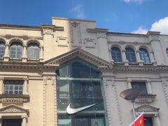 -NIKE品牌体验店(南京东路店)