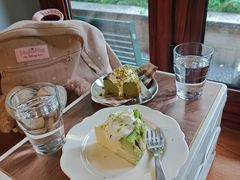-SAFARI COFFEE
