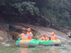 -雅鲁激流探险漂流