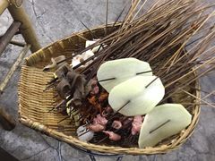 -咏勝锑锅麻辣烫(净居寺路总店)