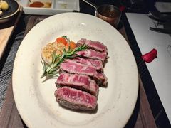 肉眼牛排-NIUNIUPARK和牛螃蟹(龙湖杭州滨江天街店)