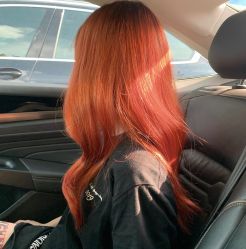 -苑苑发型设计