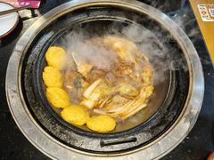-刘淑芬·活鱼铁锅炖(北京首店)