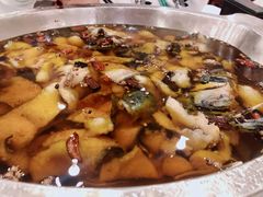 水煮份鱼-鑫巴蜀小镇 · 水煮鱼专研店(玉桥店)