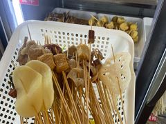 -拈签一笑黄牛肉辣卤串串