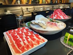 -鲜入唯煮·港式海鲜牛肉火锅(金宝街店)