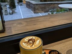 -潮一不贰·法式甜品·生日蛋糕·西式简餐(外滩店)