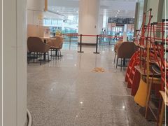 大堂-麦当劳(北京大兴机场二层国内到达(安检外)店)