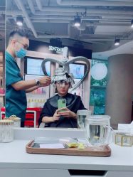 -变画·发型STUDIO