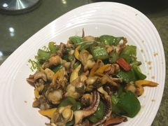 -赶海部落海鲜城(海阳路店)