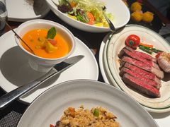 -MONICH牛排融合餐厅(和义大道购物中心店)