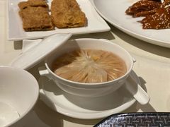 蟹肉龙虾汤包-利苑酒家(金宝店)