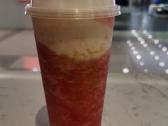 -奈雪的茶(亨特国际广场店)