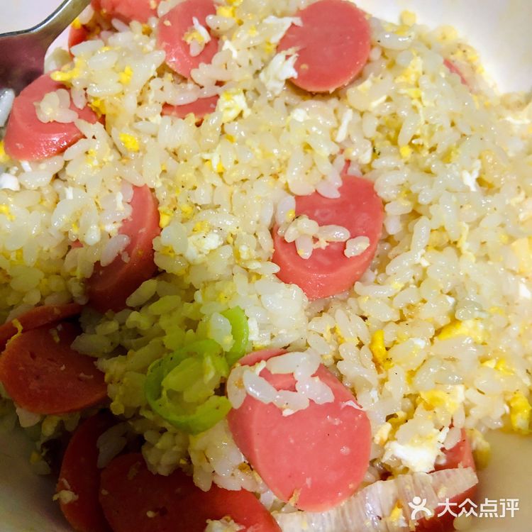 香喷喷热腾腾蛋炒饭[米饭]