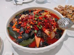-老船夫婚宴婚庆会馆(延吉路店)