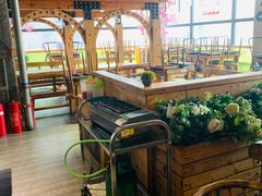 露天位-江城老胖串店(湖西路店)