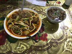 -穆豪麦蒸碗羊羔肉