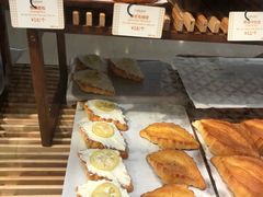 -CARINO BAKERY&CAFE(人广来福士店)