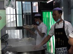 -伊穆祥牛肉面总店·清真